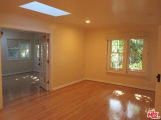 537 7th St, Santa Monica CA  90402-2707 exterior