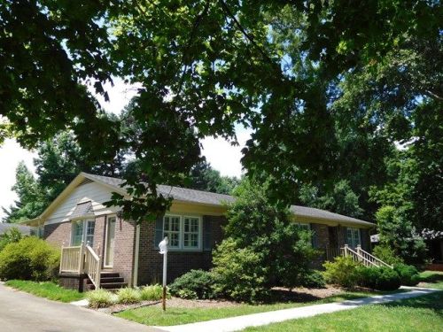1024 Quail Ln, Halifax, VA 24558-3093