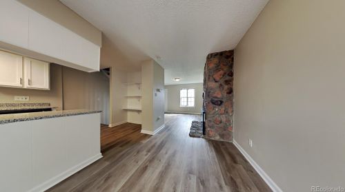 1957 Peoria St, Denver, CO 80010-1633