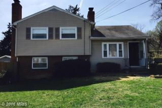 13704 Knowles St, Woodbridge, VA 22191-1525