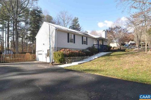 14 Jennings Dr, Bybee VA  22963-3336 exterior