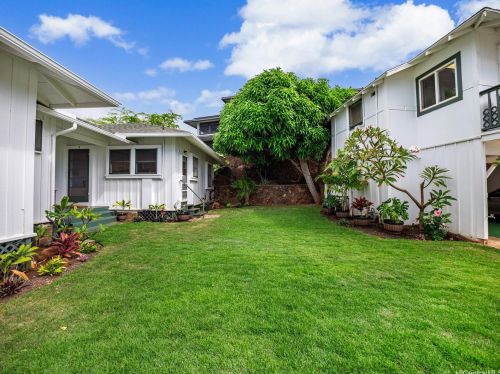 1341 Highview Pl, Honolulu HI  96816-3273 exterior