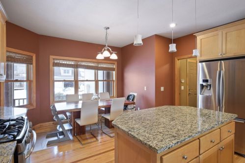 2479 Grey Eagle Cir, Saint Paul MN  55129-6221 exterior