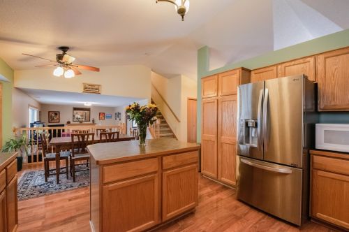 8424 Ashford Rd, Saint Paul MN  55125-8481 exterior