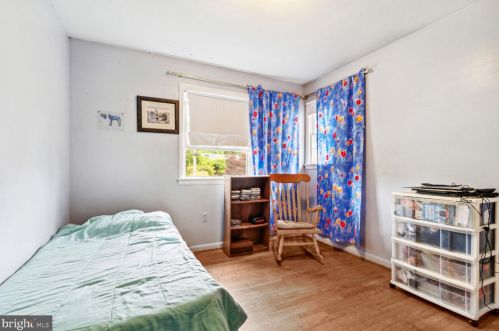 10905 Oakwood St, Silver Spring MD 20901-1238 exterior