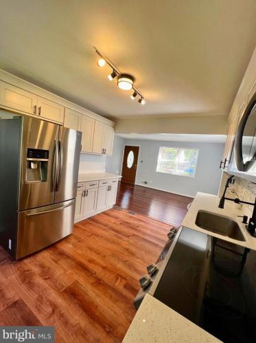 11706 Hatcher Pl, Silver Spring MD 20902-2316 exterior