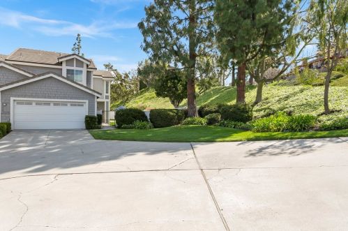 5831 Trapper Trl, Anaheim, CA 92807-4708