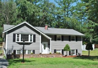 5 Greenock Ln, Nashua, NH 03062-3007