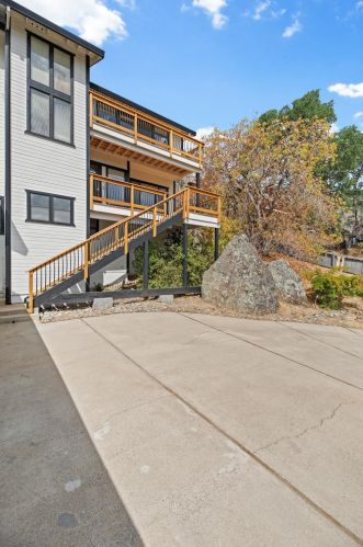 3558 Ridgeview Dr, Folsom, CA 95762-4411