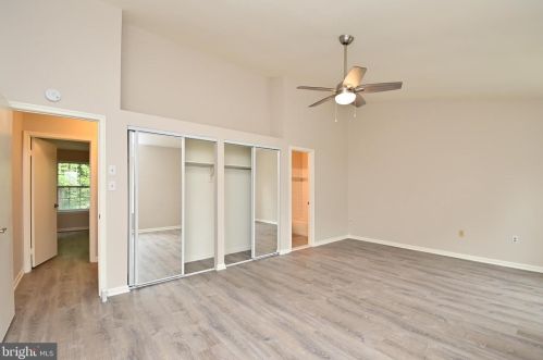 7803 Wintercress Ln, Springfield VA  22152-3842 exterior