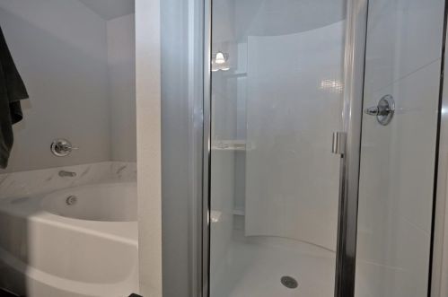 1544 Chama Dr, Fort Worth TX  76119-2666 exterior