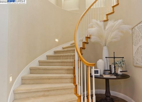 10864 Inspiration Cir, Pleasanton CA  94568-5562 exterior