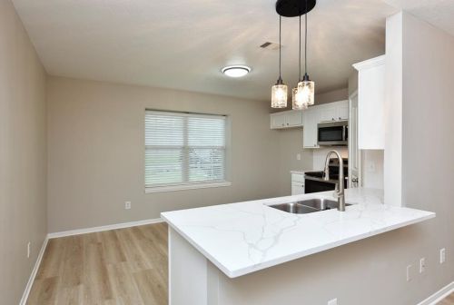 1406 Ashway St, Conroe TX  77385-9703 exterior