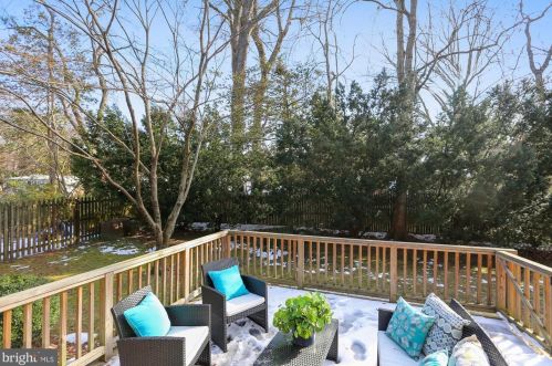 405 Lexington Dr, Silver Spring MD 20901-2643 exterior