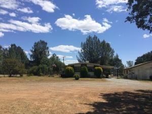 17645 Shawn Dr, Anderson, CA 96007-8285