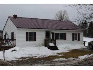 144 County Farm Cross Rd, Dover, NH 03820-6006