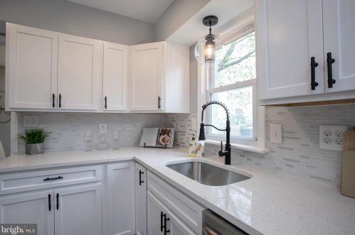 1005 Fairview Ave, Silver Spring MD  20912-5976 exterior