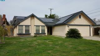 446 Harter Ave, Visalia, CA 93277-1410