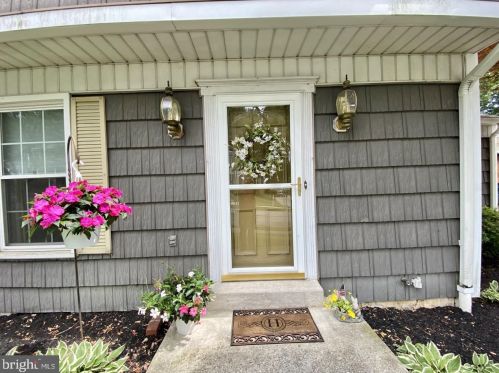 1390 Quail Hollow Rd, Harrisburg, PA 17112-1939