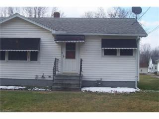 1021 State St, Concord Township OH  44077-4222 exterior