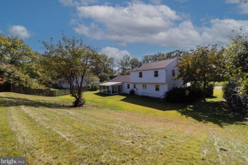 426 Holiday Dr, Aberdeen MD  21001-1813 exterior