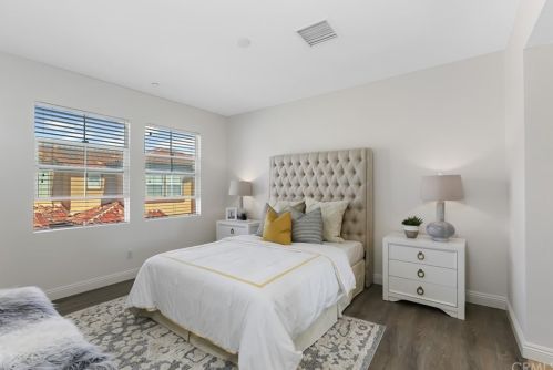 127 Danbrook, Irvine, CA 92603-1024
