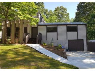 573 Dover St, Marietta, GA 30066-3216