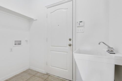 8240 Summerview Ct, Fort Worth TX  76123-1989 exterior