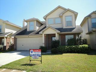 14839 Dorray Ln, Houston, TX 77082-1757