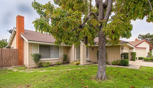 826 Buttonwood Dr, Brea, CA 92821-3612
