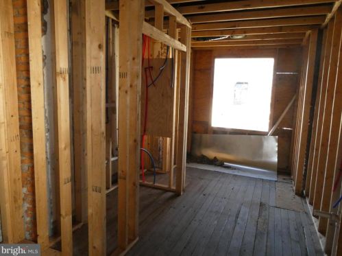 2104 9 St, Philadelphia PA 19122-1313 exterior