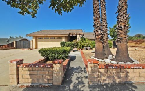 1497 13th Ave, Upland, CA 91786-2413