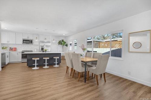 1048 Fairbrook Ln, Santa Ana CA  92706-1106 exterior