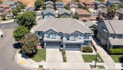 958 Sunset Meadows St, Valley Home, CA 95361-4204