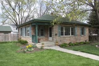 1427 Washington St, Romeoville, IL 60441-3553
