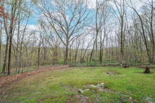 3 New York Ave, Wantage, NJ 07461-1122