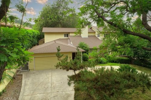 4129 Stansbury Ave, Van Nuys, CA 91423-4621