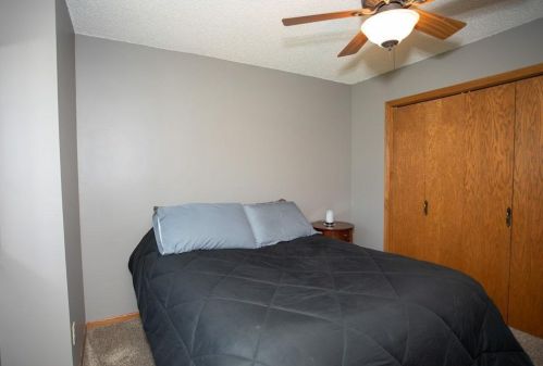 7873 28th St, Saint Paul MN  55128-4803 exterior