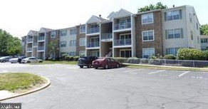 39 Mulberry Ct, Trenton, NJ 08619-4616