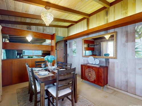 1875 Kualono St, Honolulu, HI 96817-1276