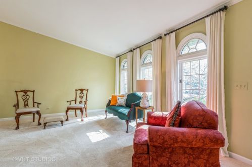 2226 Briarhill Ct, Naperville, IL 60565-2266