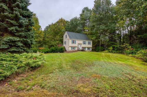 21 Colby Rd, Kingston, NH 03848-3423