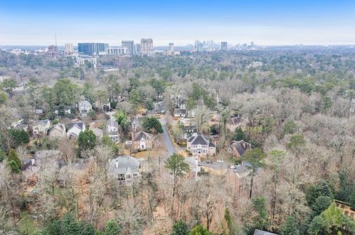 57 Habersham Cove Dr, Atlanta GA  30305-5402 exterior