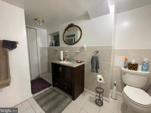 2053 Mayflower Dr, Silver Spring MD 20905-5564 exterior