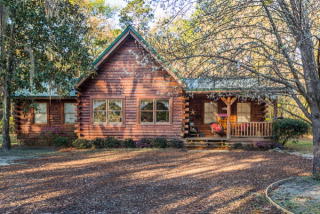 160 Crossway Rd, Brunswick, GA 31523-6264