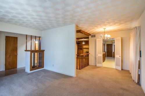 818 Wildgrove Dr, Garland TX  75041-4434 exterior