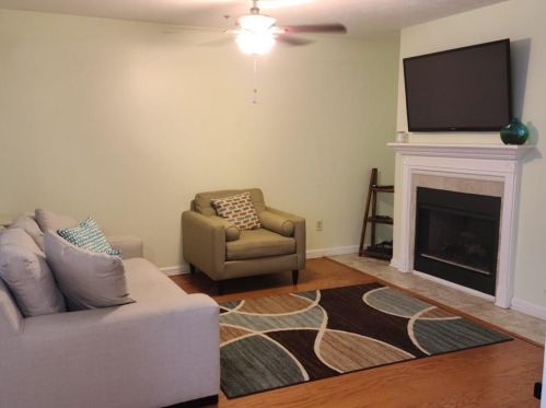 741 Windchase Ln, Stone Mountain, GA 30083-6328