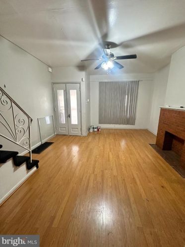 2336 Dickinson St, Philadelphia PA  19146-4105 exterior