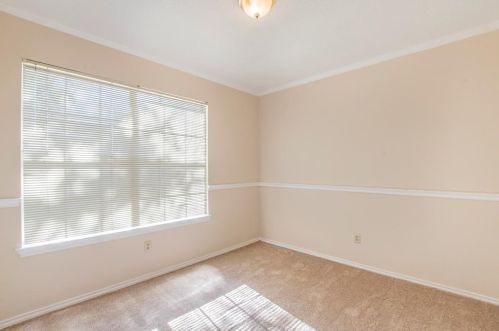 1123 Holly Dr, Carrollton TX 75010-1073 exterior