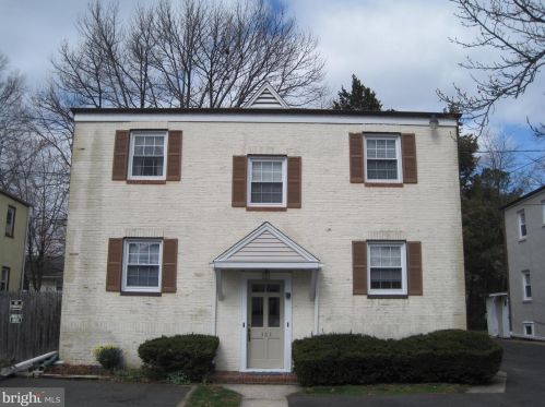 363 Concord Ave, Trenton, NJ 08618-2734
